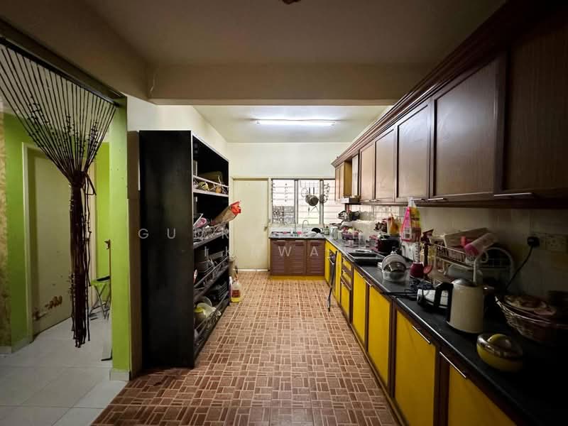2-storey Terraced House for Sale in Taman Prima Saujana (Kajang) - Gudrotullah Ikhwan - Kitchen - PropertyGuru.com.my