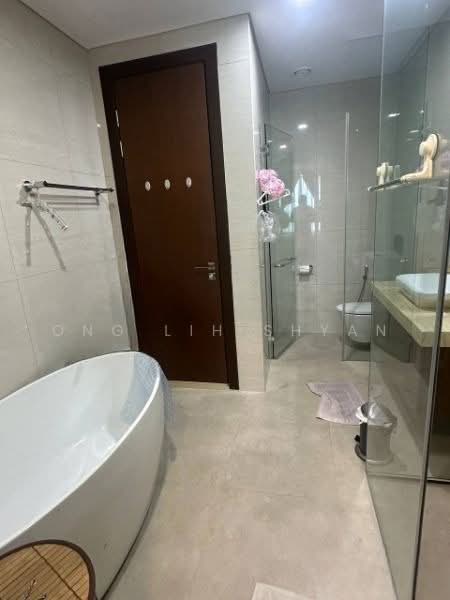 Service Residence for Sale at Puteri Cove Residences - Ong Lih Shyan - Bathroom - PropertyGuru.com.my