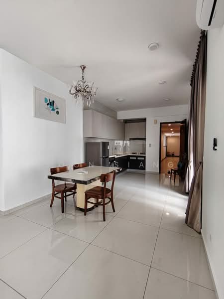 Condominium for Rent at Lovell @ Country Garden Danga Bay - Soon Siang - Dining Room - PropertyGuru.com.my