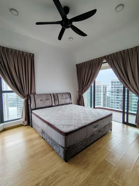 Condominium for Rent at Lovell @ Country Garden Danga Bay - Soon Siang - Bedroom - PropertyGuru.com.my
