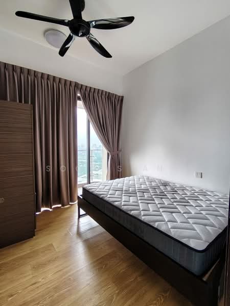 Condominium for Rent at Lovell @ Country Garden Danga Bay - Soon Siang - Bedroom - PropertyGuru.com.my
