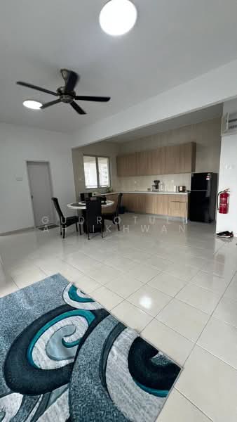 Kondominium untuk Disewa di Residensi Adelia 4 - Gudrotullah Ikhwan - Kitchen - PropertyGuru.com.my