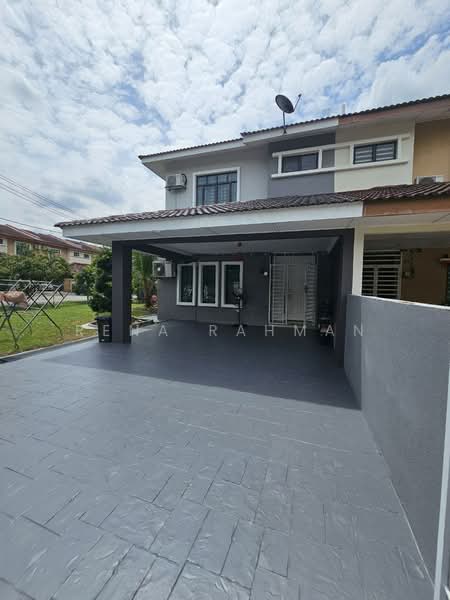 Rumah Teres 2 Tingkat untuk Dijual di Taman Desa Saga (Nilai) - Rena Rahman - Exterior - PropertyGuru.com.my