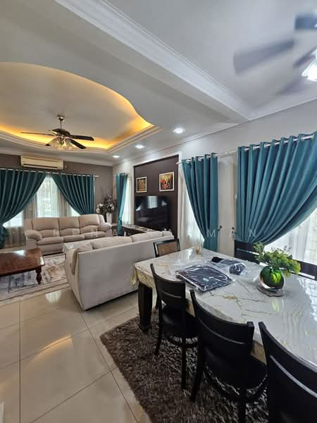 Rumah Teres 2 Tingkat untuk Dijual di Taman Desa Saga (Nilai) - Rena Rahman - Living Room - PropertyGuru.com.my