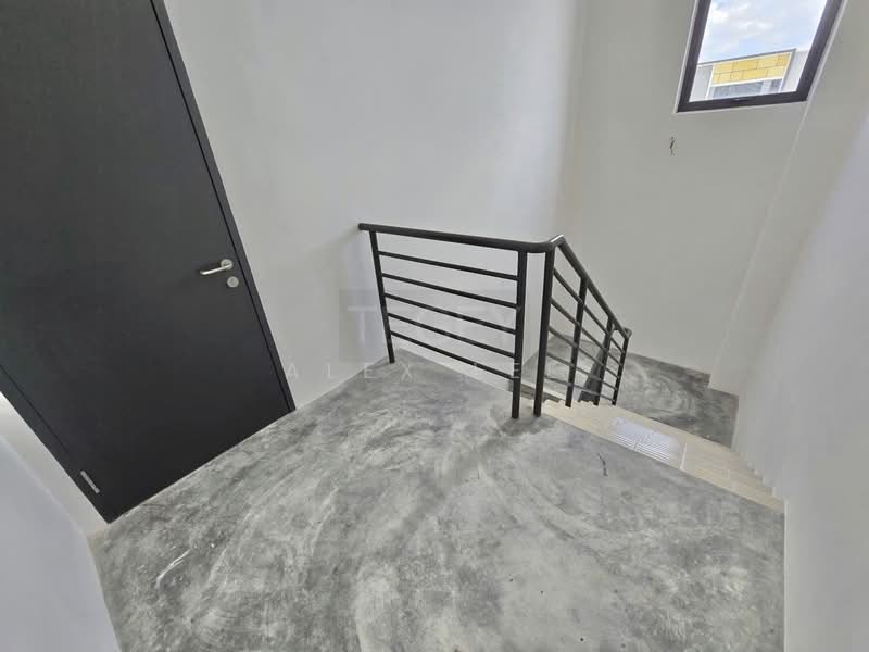 Gudang untuk Disewa di Puncak Alam (Selangor) - Alex Lee - Interior - PropertyGuru.com.my