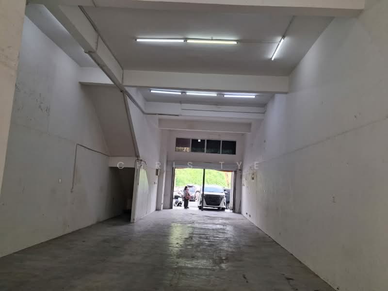 Kedai untuk Disewa di Taman Fadason (Kepong) - Chris Tye - Interior - PropertyGuru.com.my