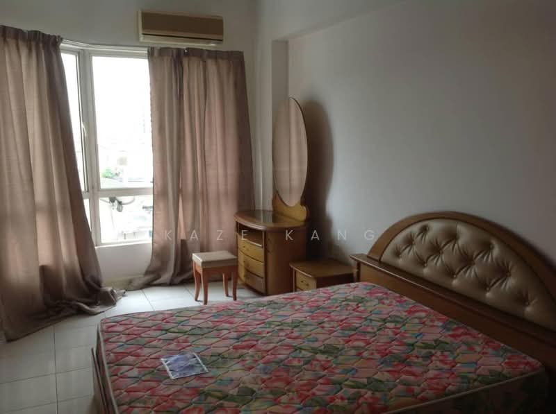 Kondominium untuk Dijual di Gold Coast Resort Condominium - Kaze Kang - PropertyGuru.com.my