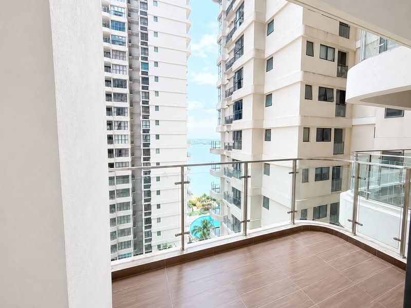 Condominium for Rent at Royal Strand @ Country Garden Danga Bay - Ray Lee - Balcony - PropertyGuru.com.my