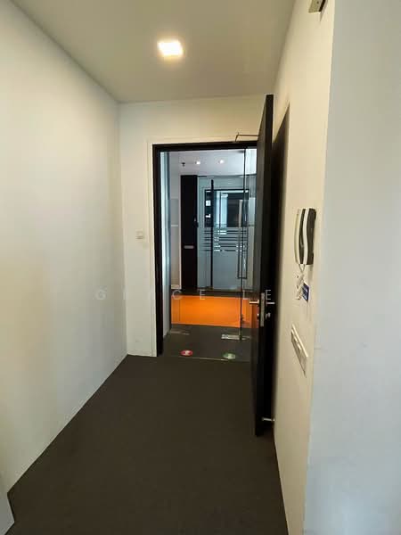 Pejabat untuk Disewa di Mont Kiara (Kuala Lumpur) - Grace Lee - Corridor - PropertyGuru.com.my