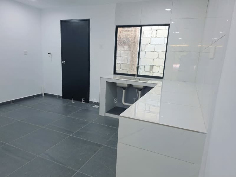 Rumah Teres 2 Tingkat untuk Dijual di Taman Seri Senai (Senai) - Lewis Tai - PropertyGuru.com.my