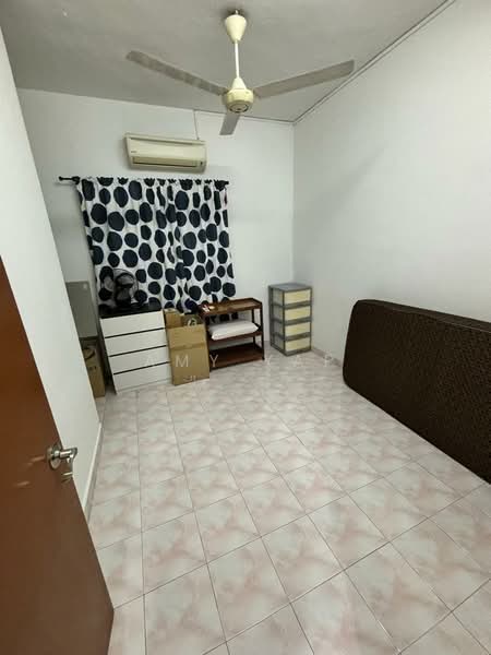 Townhouse for Rent in Jinjang (Kuala Lumpur) - Amy Yap - Bedroom - PropertyGuru.com.my