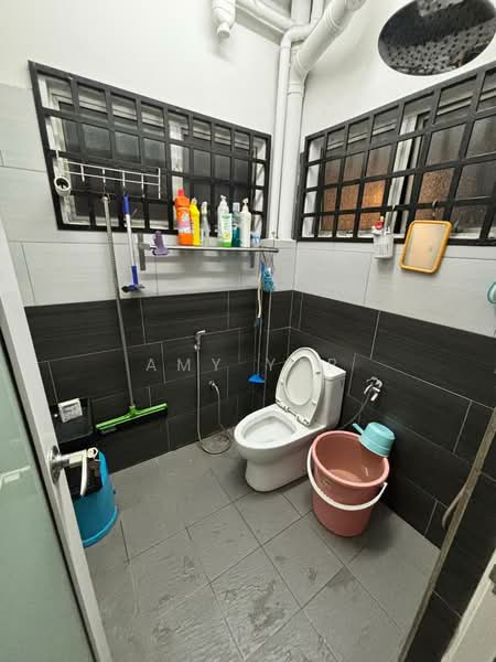 Townhouse for Rent in Jinjang (Kuala Lumpur) - Amy Yap - Bathroom - PropertyGuru.com.my