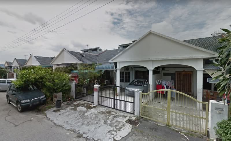 1-storey Terraced House for Sale in Kelana Jaya (Petaling Jaya) - Jassey Saw - Exterior - PropertyGuru.com.my