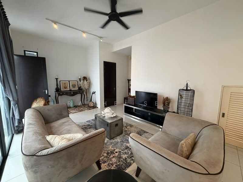 Rumah Teres untuk Dijual di Medini (Iskandar Puteri (Nusajaya)) - Rachel See - Living Room - PropertyGuru.com.my