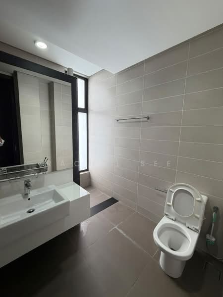 Rumah Teres untuk Dijual di Medini (Iskandar Puteri (Nusajaya)) - Rachel See - Bathroom - PropertyGuru.com.my