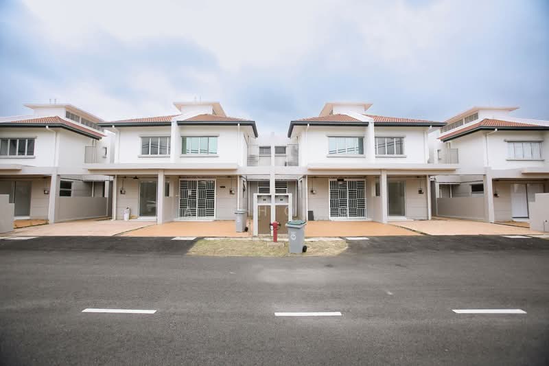 2-storey Terraced House for Sale in Alor Gajah (Melaka) - A Chong - Exterior - PropertyGuru.com.my
