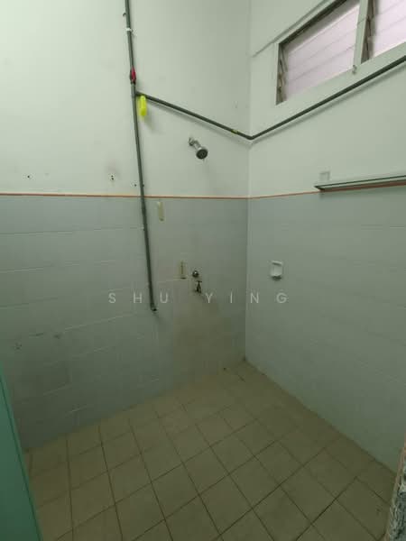Rumah Teres 1 Tingkat untuk Dijual di Taman Ungku Tun Aminah (Skudai) - Shu Ying - Bathroom - PropertyGuru.com.my