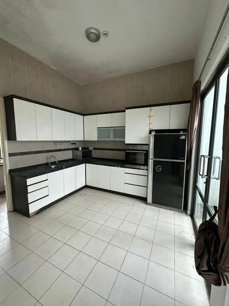 Semi-Detached House for Rent in Iskandar Puteri (Nusajaya) (Johor) - Jerry Ng - Kitchen - PropertyGuru.com.my