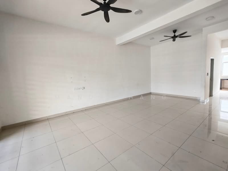 2-storey Terraced House for Rent in Sri Klebang (Chemor) - Mandy Phang - Living Room - PropertyGuru.com.my