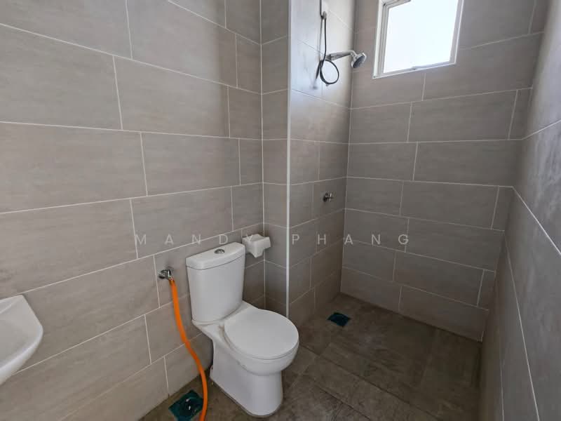 2-storey Terraced House for Rent in Sri Klebang (Chemor) - Mandy Phang - Bathroom - PropertyGuru.com.my