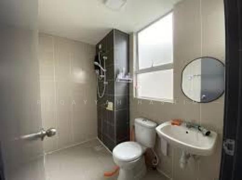 Pangsapuri untuk Dijual di Puncak Hijauan - Ruqayyah Hashim - Bathroom - PropertyGuru.com.my