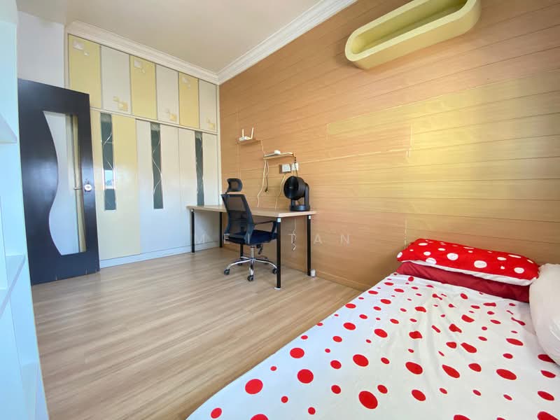Kondominium untuk Dijual di Gold Coast Resort Condominium - Mei Tan - PropertyGuru.com.my