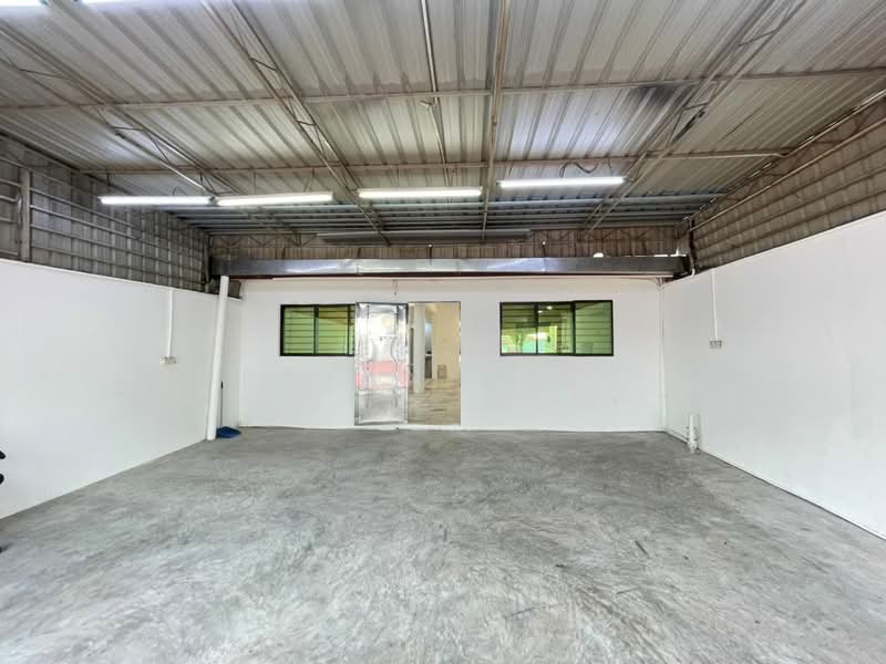 Shop for Rent in Bayan Baru (Penang) - Bryan Teng - Interior - PropertyGuru.com.my