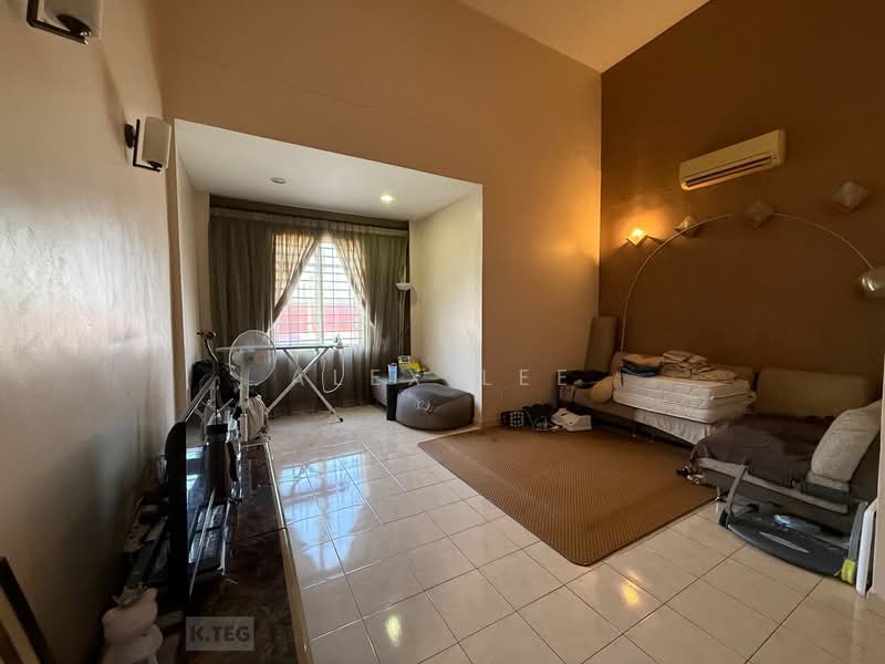 Rumah Teres 2-Tingkat untuk Dijual di Klang (Selangor) - Alex Lee - Living Room - PropertyGuru.com.my