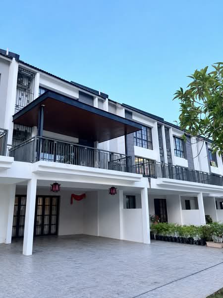 Rumah Teres 3 Tingkat untuk Dijual di Sepang (Selangor) - John Liew - Exterior - PropertyGuru.com.my