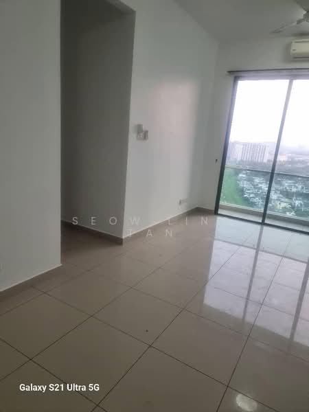 Kondominium untuk Disewa di Riverdale @ Usj One Park - Seow Ling Tan - Living Room - PropertyGuru.com.my