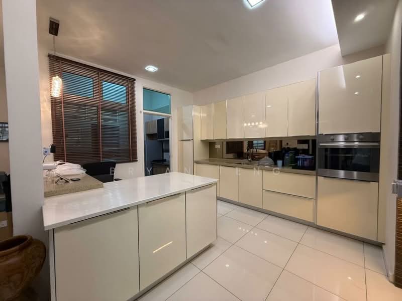 Semi-Detached House for Sale in Gelugor (Penang) - Bryan Teng - Kitchen - PropertyGuru.com.my