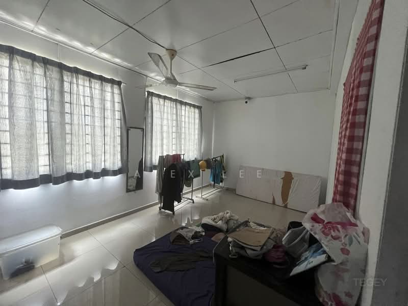 Kedai untuk Dijual di Port Klang (Pelabuhan Klang) (Selangor) - Alex Lee - Bedroom - PropertyGuru.com.my
