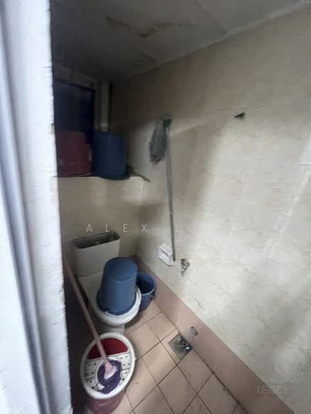 Kedai untuk Dijual di Port Klang (Pelabuhan Klang) (Selangor) - Alex Lee - Bathroom - PropertyGuru.com.my