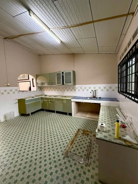 Rumah Teres 1 Tingkat untuk Dijual di Bukit Beruang (Bukit Baru) - BL Bong - PropertyGuru.com.my