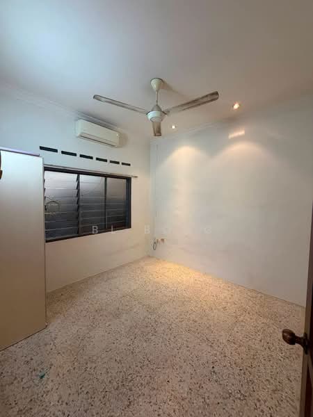 Rumah Teres 1 Tingkat untuk Dijual di Bukit Beruang (Bukit Baru) - BL Bong - PropertyGuru.com.my