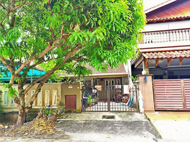 2-storey Terraced House for Sale in Desa Coalfields (Ijok) - Rashidah Juremi - Exterior - PropertyGuru.com.my