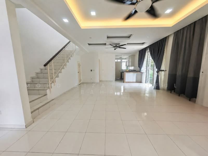 Rumah Teres 2 Tingkat untuk Dijual di Setia Ecohill (Semenyih) - Mohd Aizat Saiful Bahri - Living Room - PropertyGuru.com.my