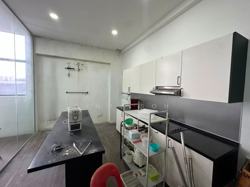Cluster Factory for Rent in Kempas (Johor Bahru) - Cindy Soh - Kitchen - PropertyGuru.com.my