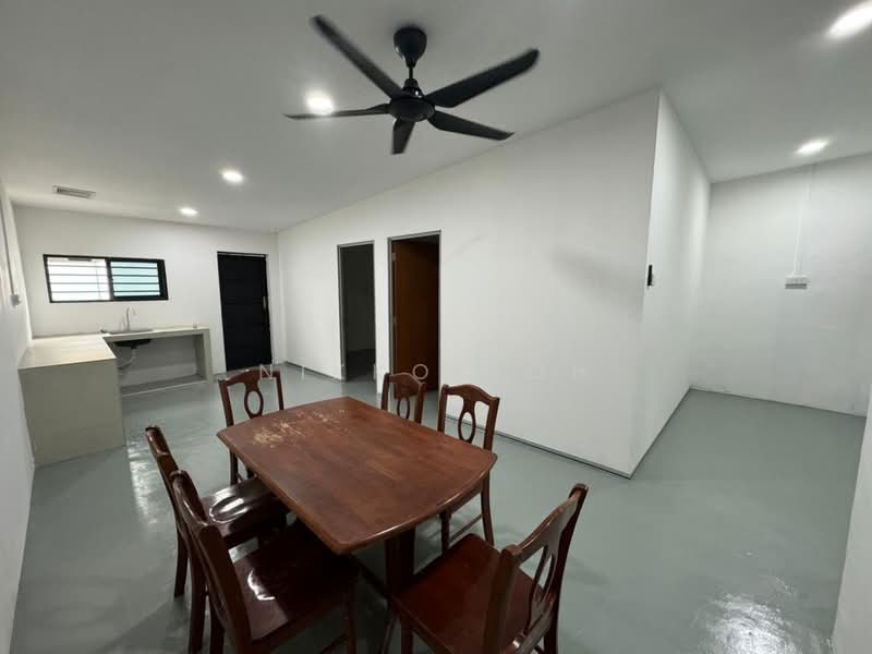 Rumah Teres 2 Tingkat untuk Disewa di Johor Bahru (Johor) - Nikko Soh - Dining Room - PropertyGuru.com.my