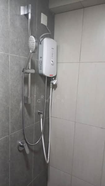 Servis Apartment untuk Disewa di Dian Residency - Tracy Chua - Bathroom - PropertyGuru.com.my