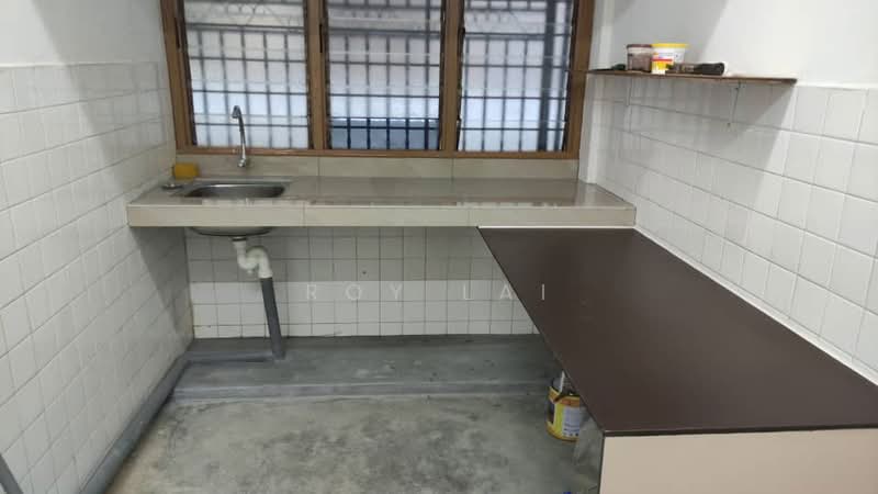 Flat for Rent at Flat Taman Damai Jaya - Roy Lai - Kitchen - PropertyGuru.com.my