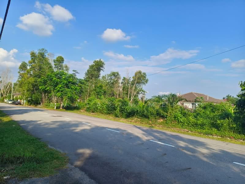 Residential Land for Sale in Mahkota Hills (Lenggeng) - Jamalatin Mesen - Exterior - PropertyGuru.com.my