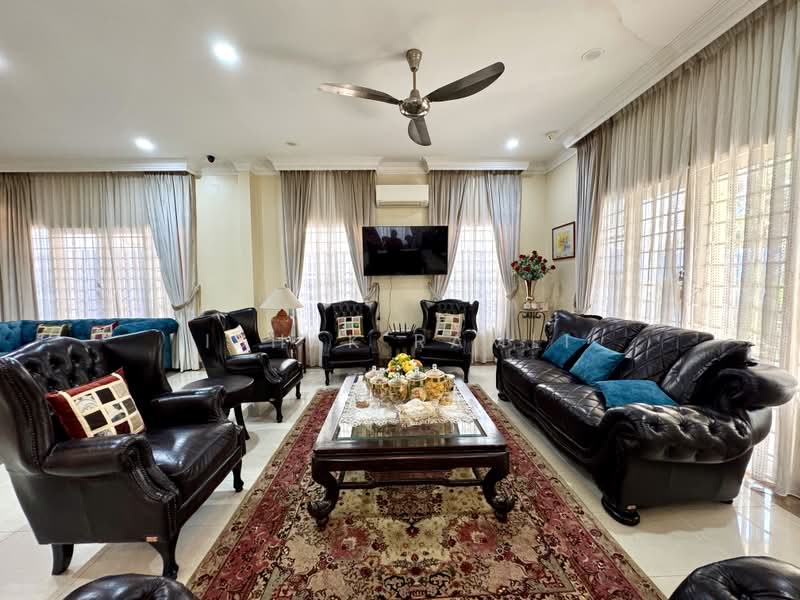 Bungalow for Sale in Bukit Jelutong (Shah Alam) - Ishak Ramli - Living Room - PropertyGuru.com.my