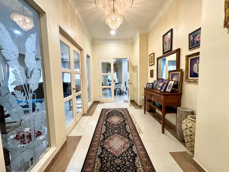 Bungalow for Sale in Bukit Jelutong (Shah Alam) - Ishak Ramli - Entrance - PropertyGuru.com.my
