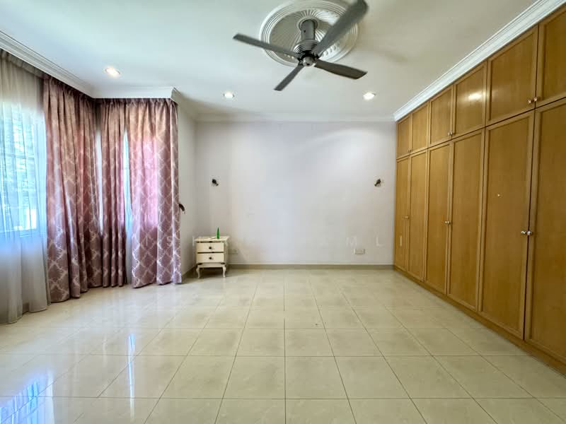 Bungalow for Sale in Bukit Jelutong (Shah Alam) - Ishak Ramli - Bedroom - PropertyGuru.com.my