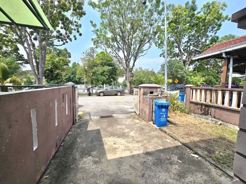 Rumah Teres 2-Tingkat untuk Dijual di Shah Alam (Selangor) - Fahana Rashid - Exterior - PropertyGuru.com.my