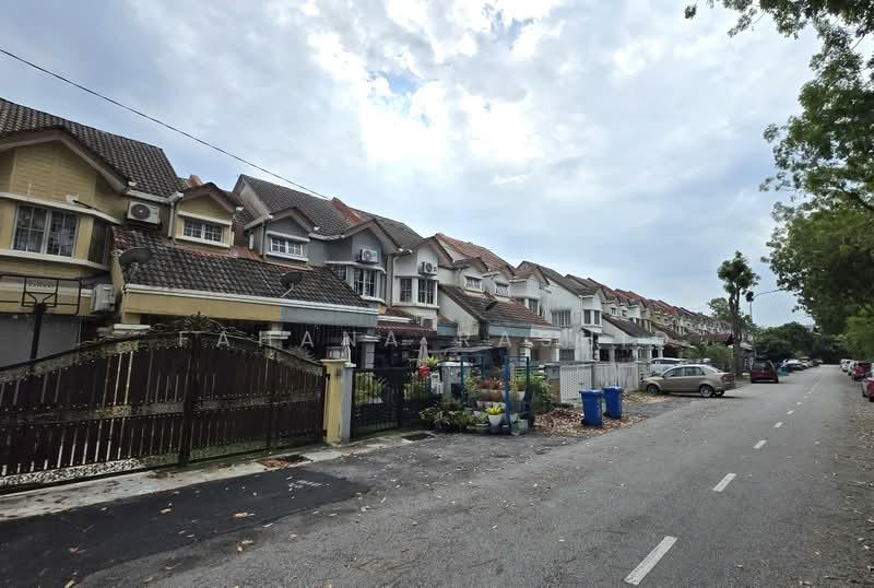 Rumah Teres 2-Tingkat untuk Dijual di Shah Alam (Selangor) - Fahana Rashid - Exterior - PropertyGuru.com.my