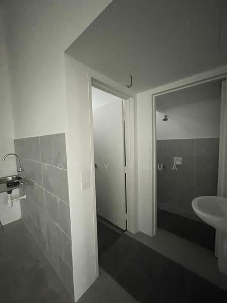Shop / Office for Rent in Taman Kota Masai (Pasir Gudang) - Tommy Phua - Bathroom - PropertyGuru.com.my
