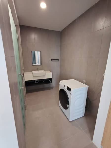 Service Residence for Rent at YOLO Signature Suites - Vicky Kong - PropertyGuru.com.my