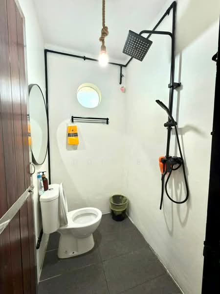 Bungalow for Rent in Jalan Klang Lama (Old Klang Road) (Kuala Lumpur) - Addis Bo - Bathroom - PropertyGuru.com.my